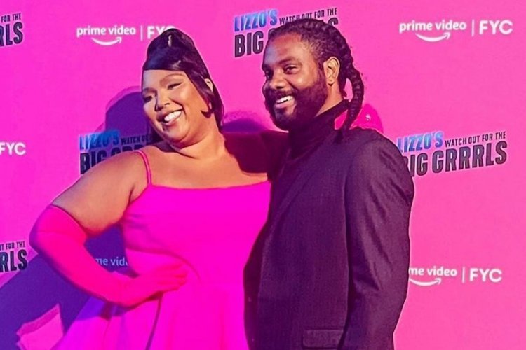 Lizzo and Boyfriend Myke Wright's Red Carpet Debut Is Good as Hell