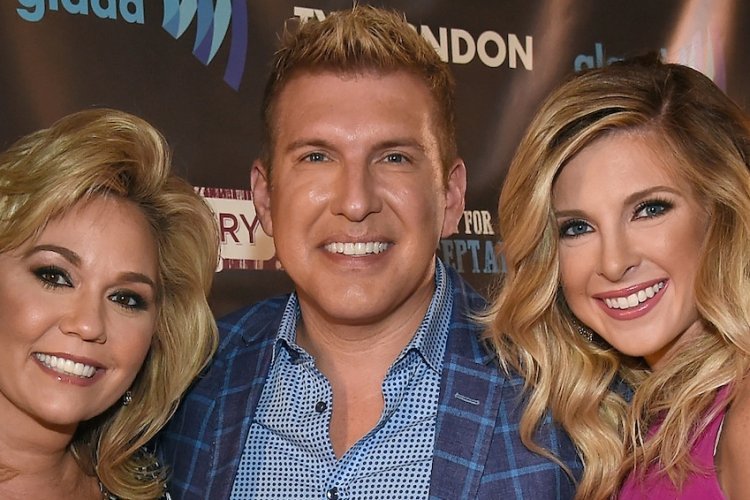 Lindsie Chrisley Breaks Silence on Parents Todd and Julie Chrisley's Conviction